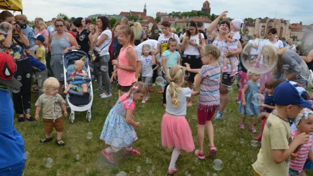 Tczew - Festiwal Baniek Mydlanych nad Wisłą