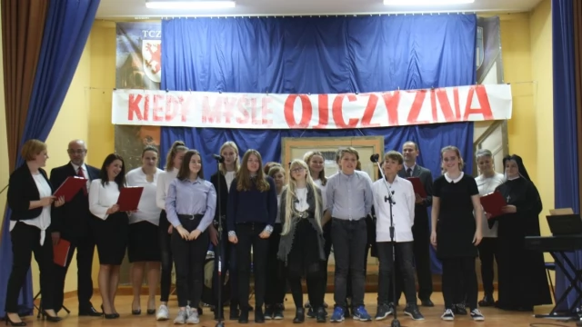 Tczew - Kiedy myślę Ojczyzna - koncert w SP1