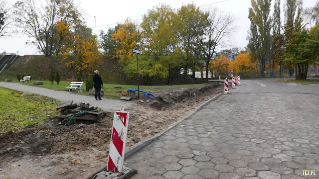 Tczew - Nowe chodniki nad Wisłą [FOTO] [bez komentarza]