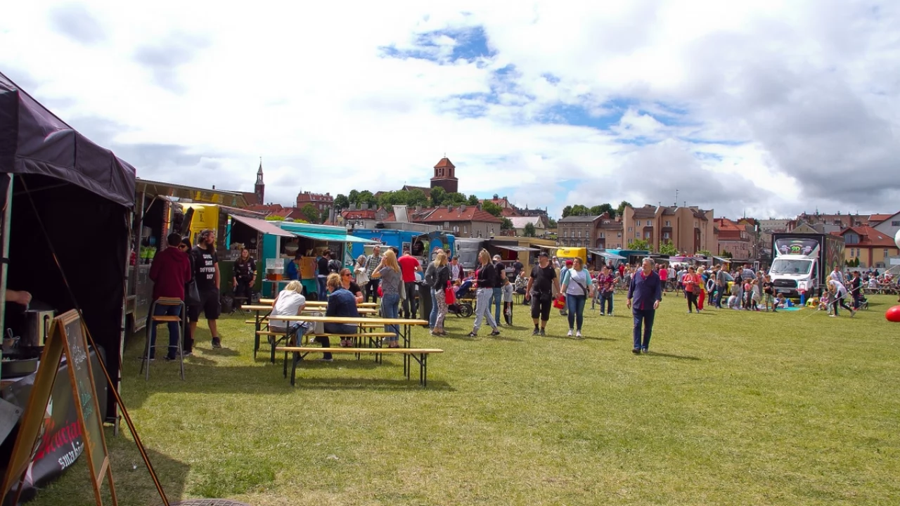 Tczew - Flyball - Wyścigi Psich Sztafet nad Wisłą