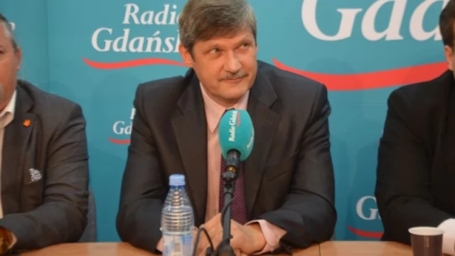 Tczew - Hojarska, Pomaska, Smoliński, Bauć... W Fabryce Sztuk gorący przedwyborczy nastrój