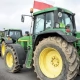 Tczew - Rolnicy wyszli na drogi. Kilkadziesiąt traktorów na rondzie łączącym dk 91 i 22