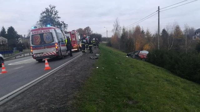 Tczew - Jedna osoba ranna po porannym wypadku w Waćmierku