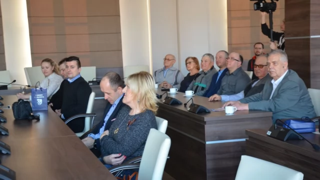 Tczew - Budżet obywatelski - spotkali się liderzy projektów