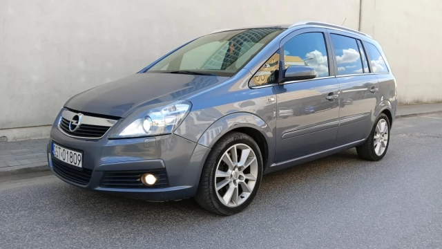 Tczew - Opel Zafira B 1.9 CDTI 120 Koni Bi - xenon 2007r