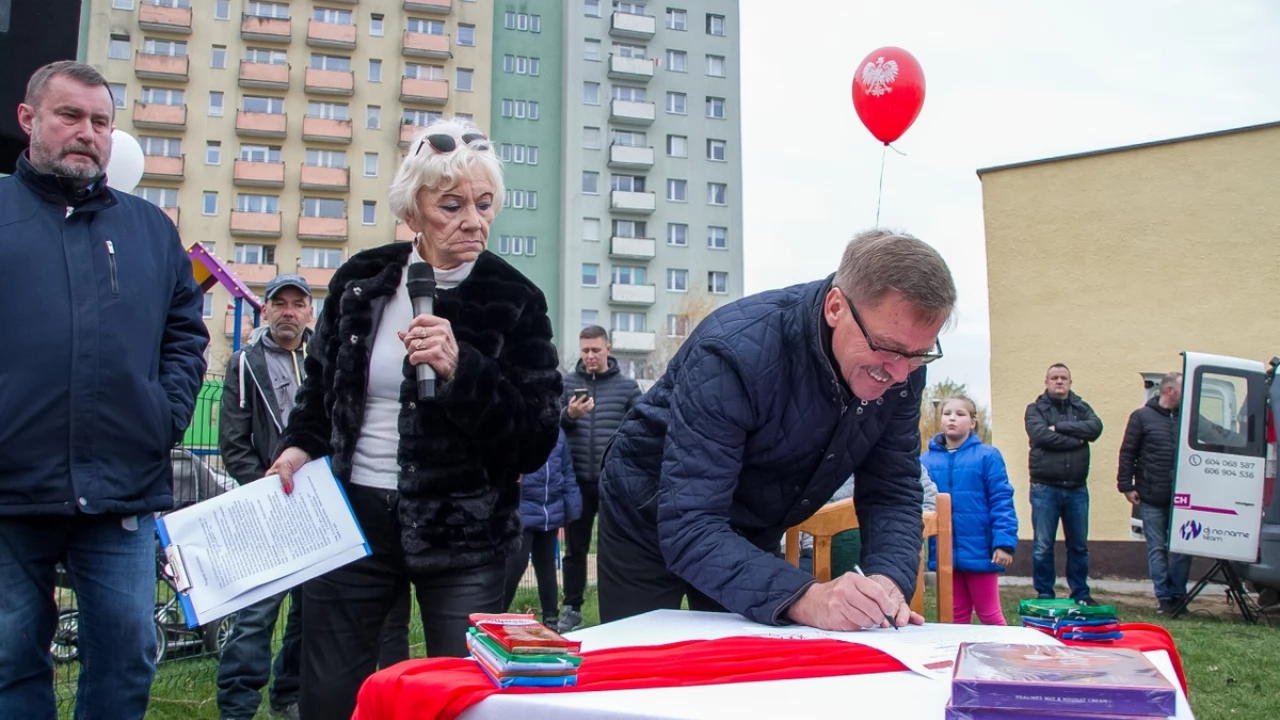 Tczew - Dąb na stulecie niepodległości