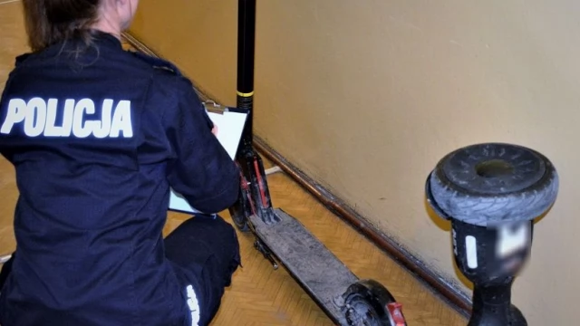 Tczew - 19- i 21-latek zatrzymani po pościgu. Wcześniej ukradli auto