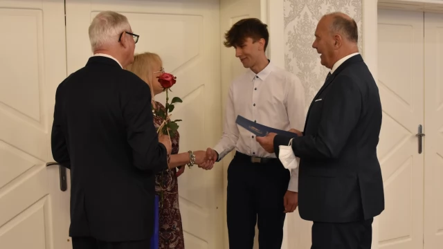 Tczew - I Gala "Absolwent Roku" - najlepsi uczniowie wyróżnieni