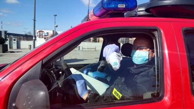 Tczew - Kilkadziesiąt tysięcy maseczek trafiło do odbiorców