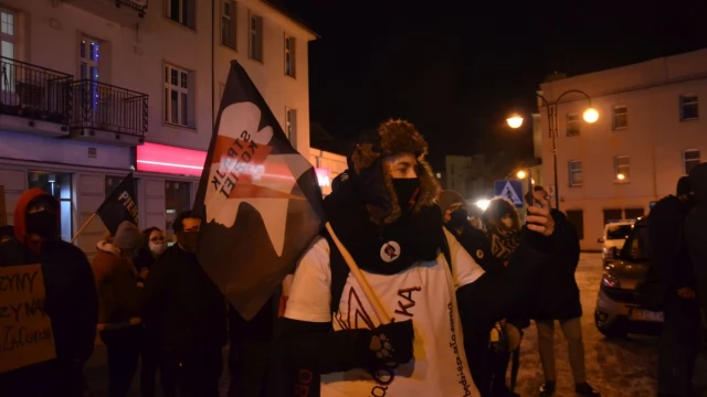 Tczew - Po ograniczeniu praw aborcyjnych kolejne protesty na ulicach Tczewa