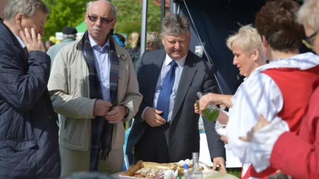 Tczew - Upiekli rekordowy szandar ze 100 kg ziemniaków