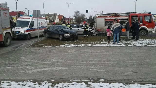 Tczew - Wypadek na al. Solidarności. Jedna osoba poszkodowana