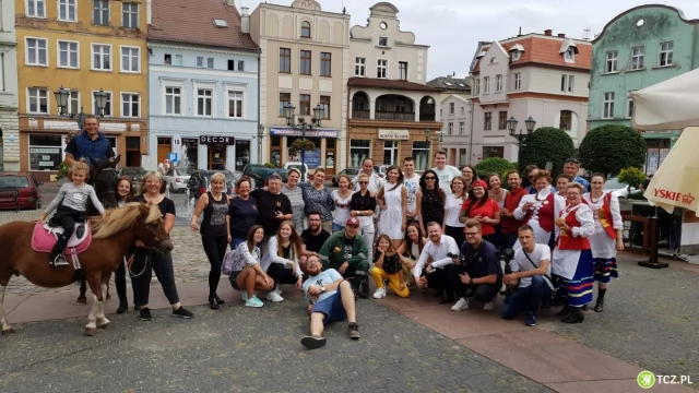 Tczew - Kręcili teledysk na tczewskiej starówce - zobacz kulisy projektu