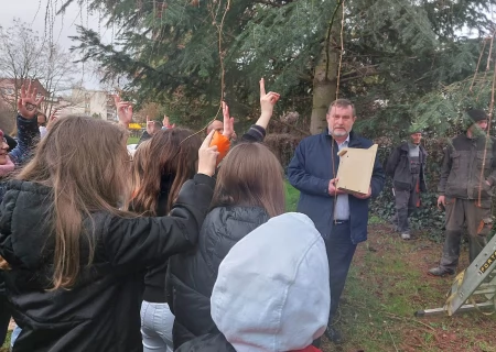 Tczew - Budki lęgowe dla ptaków przy SP4