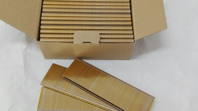 Tczew - Zszywki do zszywacza pneumatycznego typ 90/38