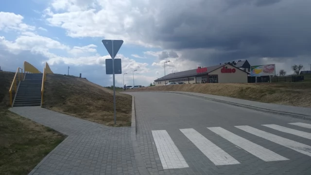 Tczew - Ulica Forstera gotowa, obok będzie łąka
