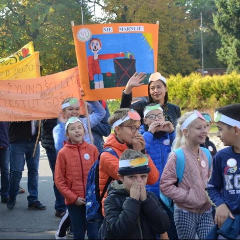 Tczew - Manifest przeciwko marnowaniu jedzenia w Tczewie