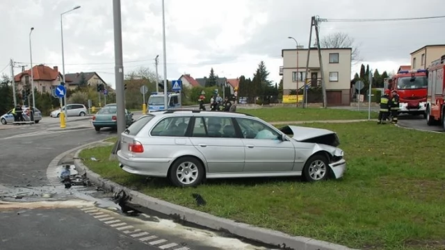 Tczew - Wypadek na Głowackiego. Bez prawa jazdy i wymusiła pierwszeństwo