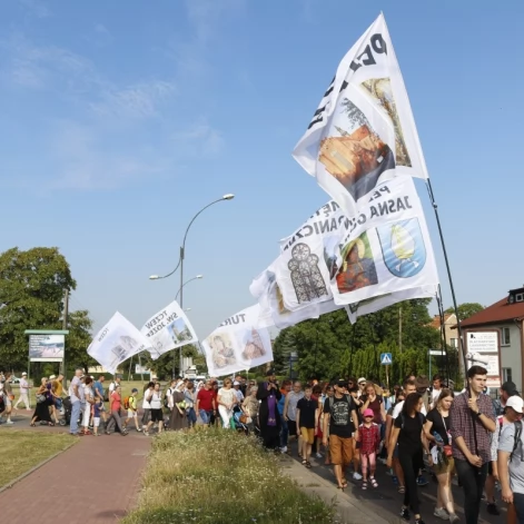 Tczew - Tczewska pielgrzymka wyruszyła na Jasną Górę