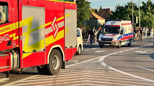 Tczew - Łatwogang przejechał przez Tczew w drodze po rekord i zdrowie dzieci!