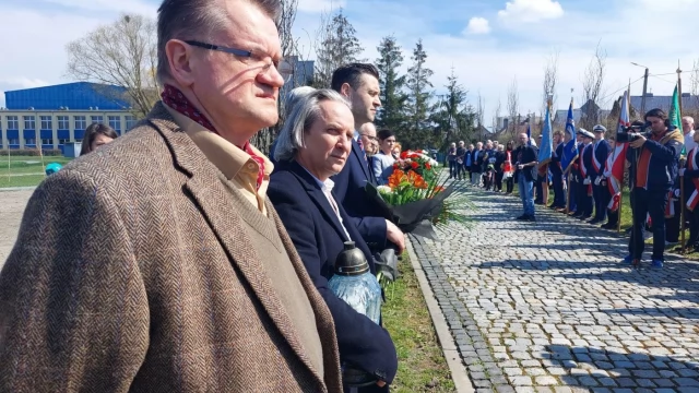 Tczew - Wspomnieli Katyń. Ofiarami sowieckiej zbrodni byli także tczewianie