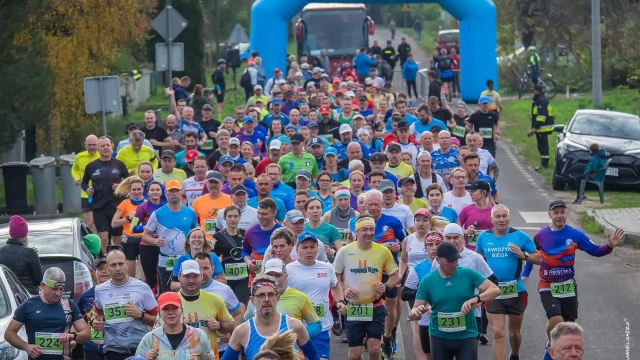 Tczew - Bieg Nadwiślański Szlakiem Doliny Dolnej Wisły - Maraton 42,195 km/Półmaraton 21,097 km