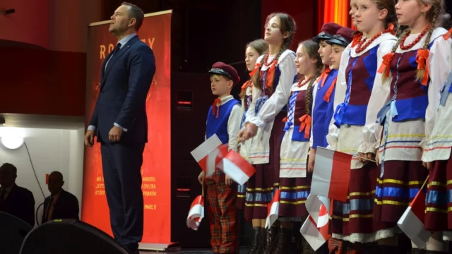 Tczew - Karol Nawrocki w Tczewie o pakcie migracyjnym i zielonym ładzie