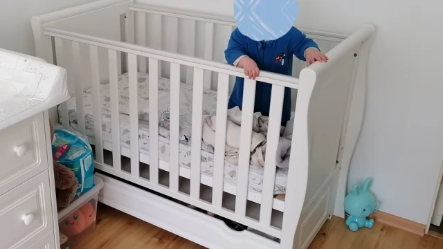 Tczew - Łóżeczko niemowlęce 120x60