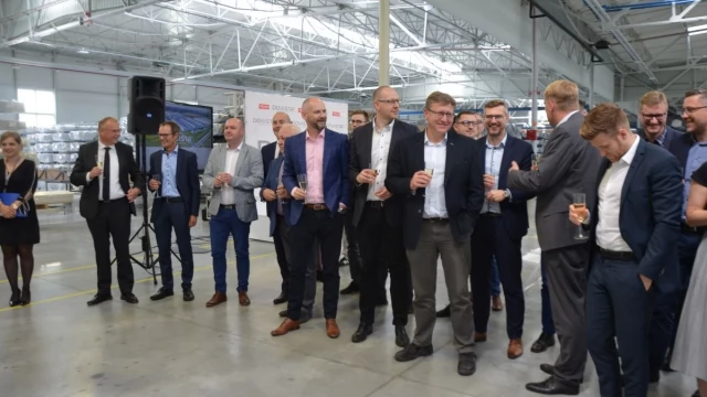 Tczew - Największa w Polsce fabryka okien z nową linią malowania proszkowego