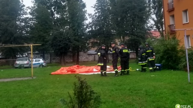 Tczew - Niewybuch na Zatorzu. Pocisk miał przynieść jeden z mieszkańców [AKTUALIZACJA]