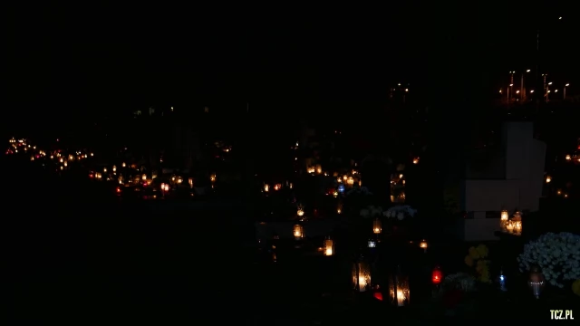 Tczew - Cmentarz nocą z dnia 1.11.2016 - godz. 23 [FOTO] [bez komentarza]