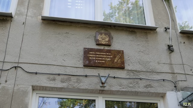 Tczew - "Dziesiątka" doczekała się termomodernizacji [FOTO] [bez komentarza]