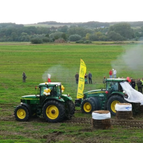 Tczew - Piknik Opaleński - wyścigi traktorów
