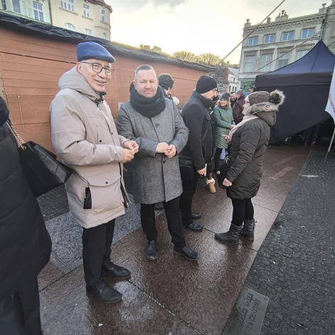 Tczew - Spotkanie opłatkowe na placu Hallera
