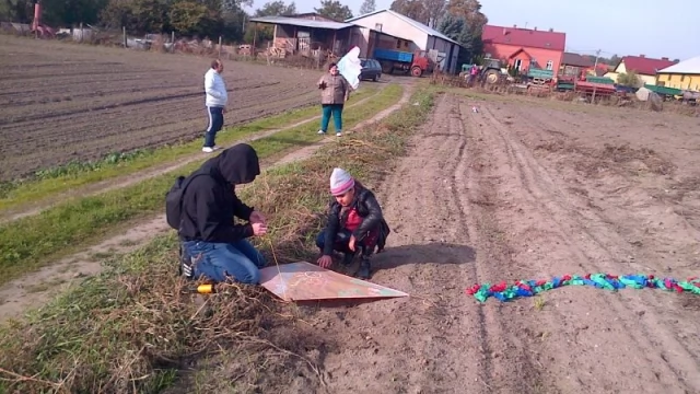 Tczew - Święto latawca. "Papierowe ptaki" poszybowały w niebo