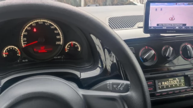 Tczew - VW UP 2012 rok poj.100 benzyna 165 tyś.przebiegu