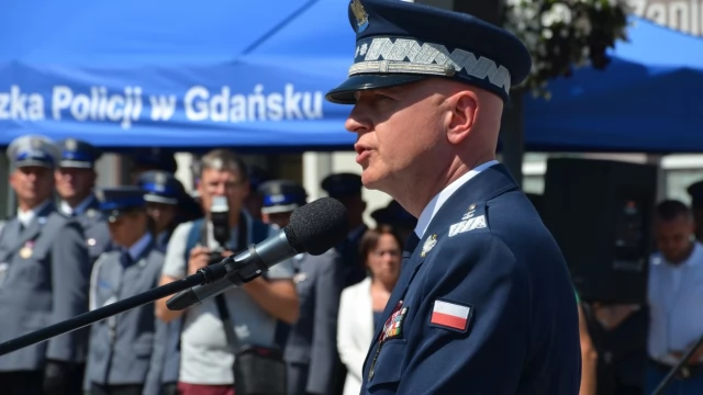 Tczew - Policjanci z całego województwa świętowali w Tczewie