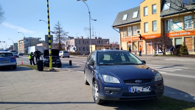 Tczew - Wypadek na Armii Krajowej. Poszkodowana kobieta w ciąży