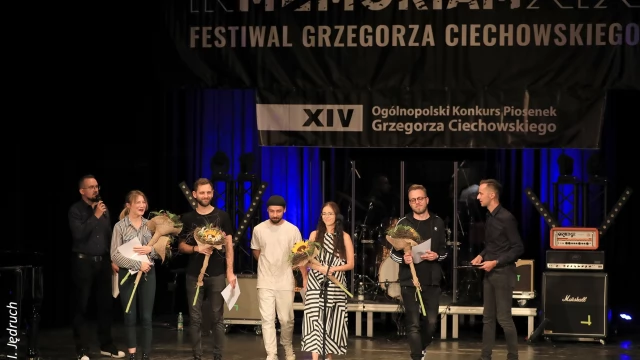 Tczew - Czarno-białe święto Tczewa. In Memoriam Festiwal Grzegorza Ciechowskiego za nami
