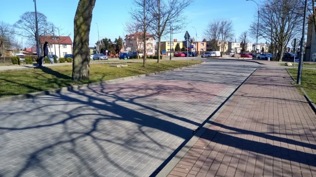 Tczew - Pustki na ulicach i w kościołach. Koronawirus zatrzymał tczewian w domach