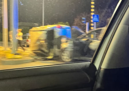 Tczew - Jagiellońska/Rokicka. Auto dachowało po wypadku