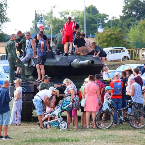 Tczew - Żołnierski piknik z okazji Święta Wojska Polskiego
