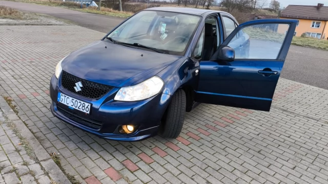 Tczew - Suzuki SX4 2008