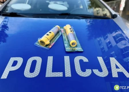 Tczew - Policjanci z tczewskiej drogówki zamienili się w Mikołajów