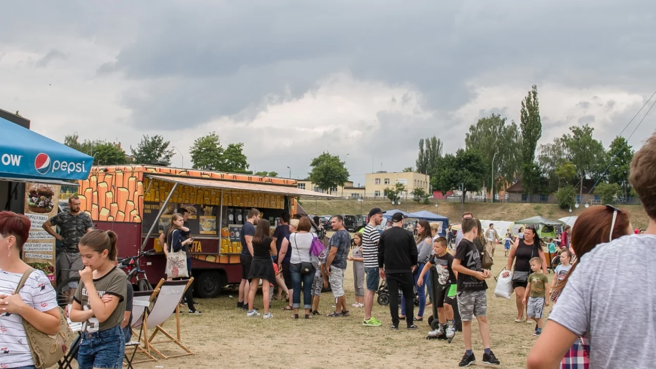 Tczew - Foodtrucki i Flyball nad Wisłą