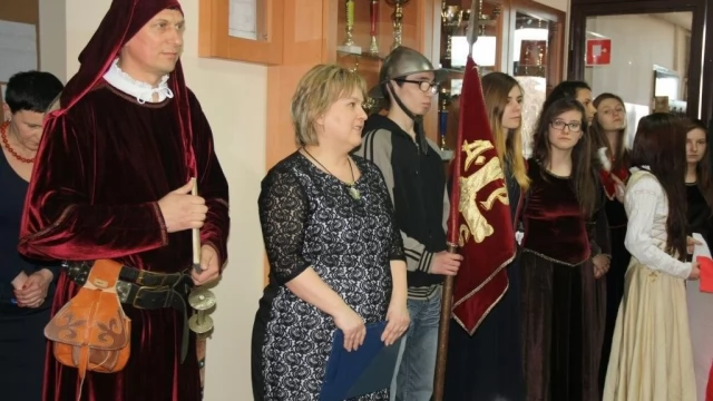 Tczew -  ZSP ma nową salę historyczną - mogą rozwijać swoje historyczne pasje