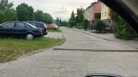 Tczew - Kolejny absurd na osiedlu Górki