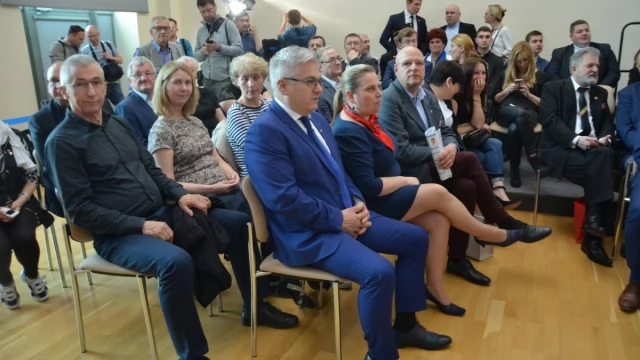 Tczew - Mateusz Morawiecki w Pelplinie. Zapytaliśmy o Most Tczewski