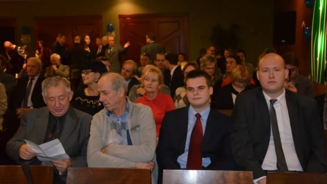 Tczew - W rytm "Jeszcze będzie przepięknie" i w asyście rycerzy - konwencja PO