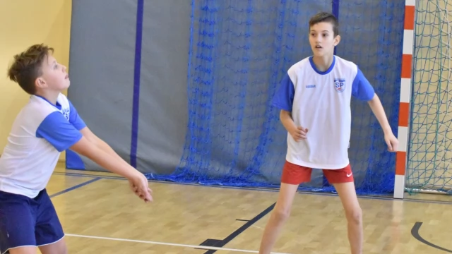Tczew - Powiatowe Igrzyska Dzieci w Piłce Siatkowej "Dwójek" Chłopców